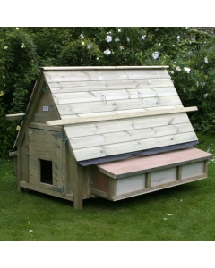 Chicken Coop - Grand Swiss Chalet - 30 Hens